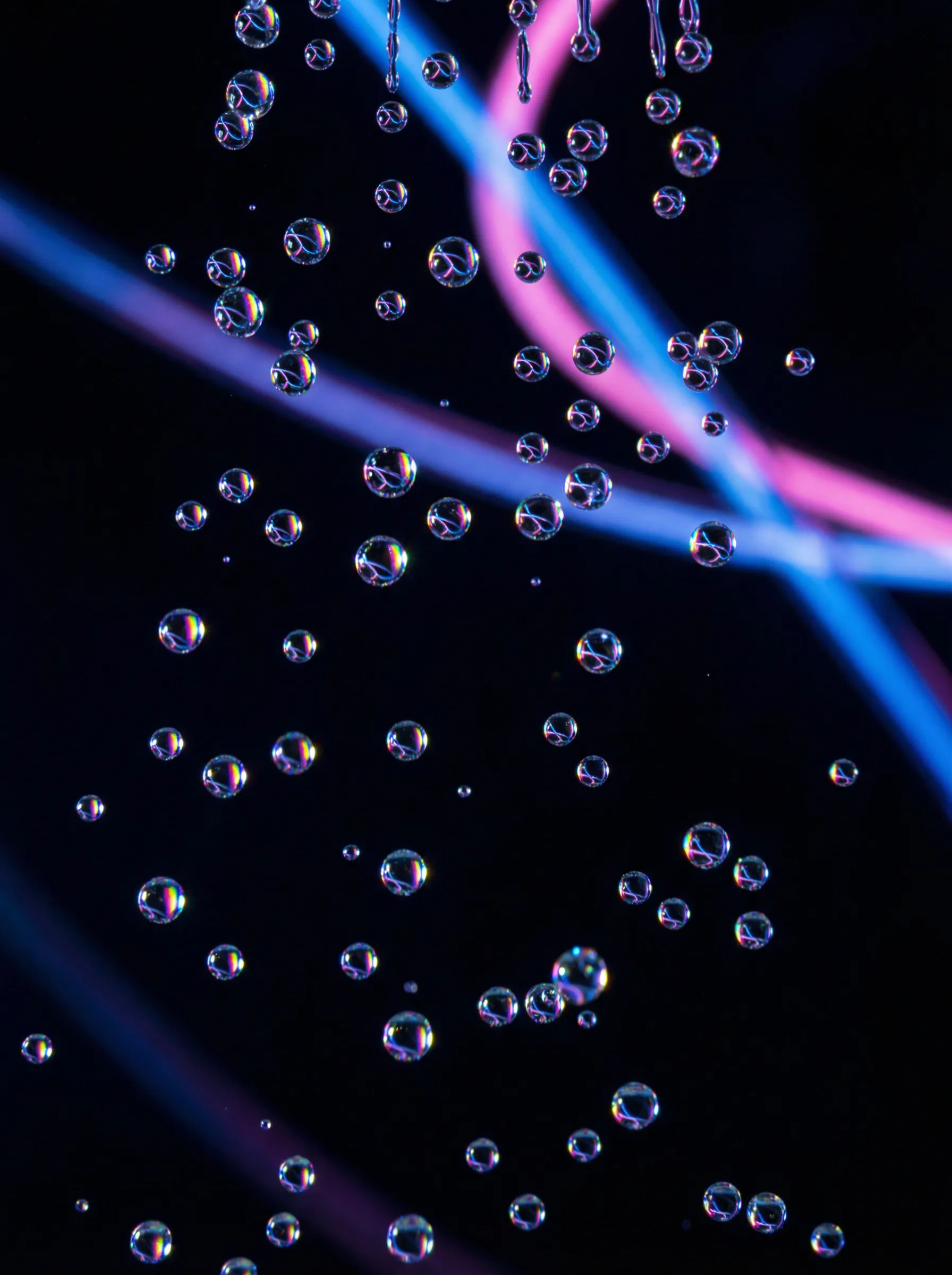 麻豆 慢动作特效 - 水滴光影折射效果